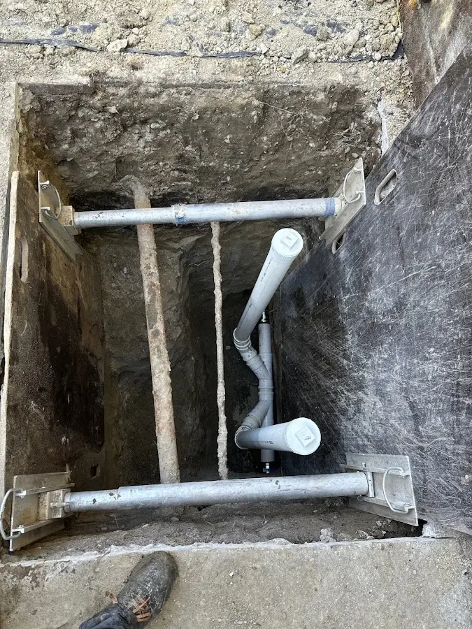 Experienced plumber completing Gas Line Repair work in Cambridge